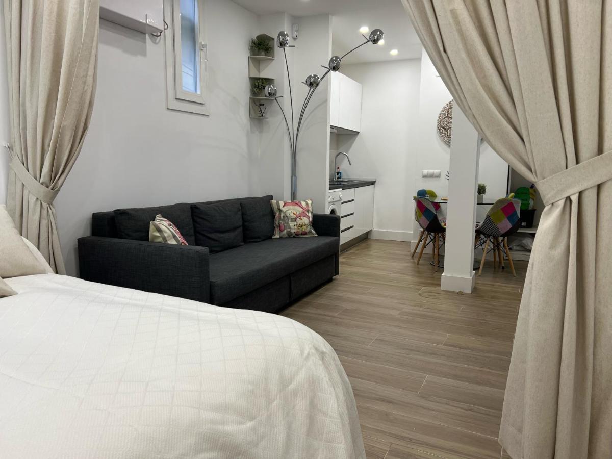 Appartamento Apartamento Junto Al Metro Delicias Madrid Esterno foto