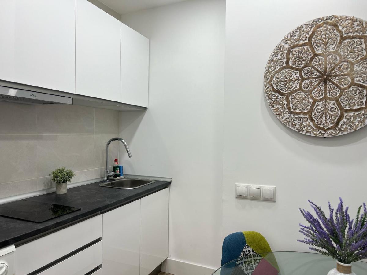 Appartamento Apartamento Junto Al Metro Delicias Madrid Esterno foto